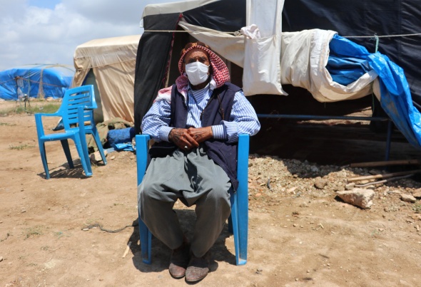 Tarım işçileri çadırlarda aşılanıyor 16