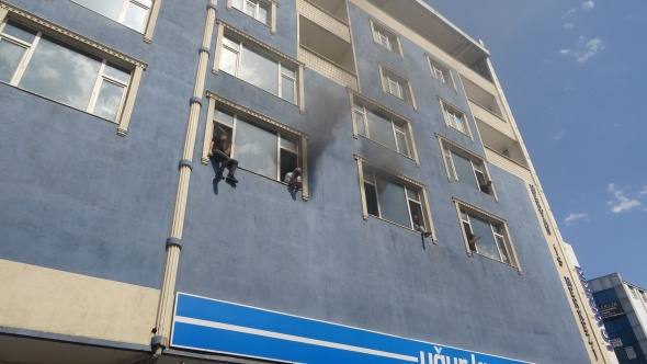 Yangında kurs merkezinde can pazarı 16