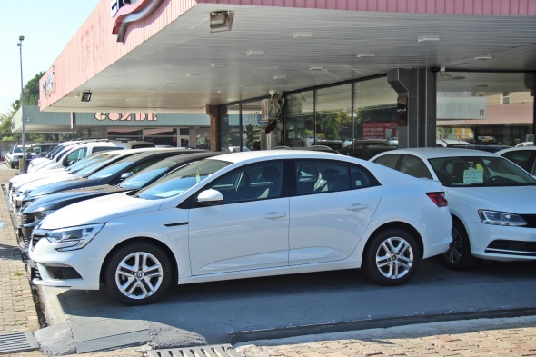 İkinci el otomobil piyasasını yükseltenleri galericiler tespit etti 4