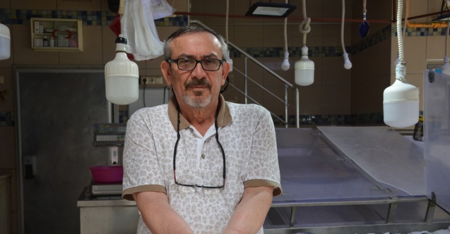 Böbrek taşı düşürdüğüne inanılan eşkina balığındaki taşlar 5 TL’den alıcı buluyor