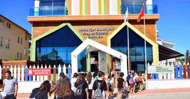 Çocuklar hem öğrenecek hem eğlenecek