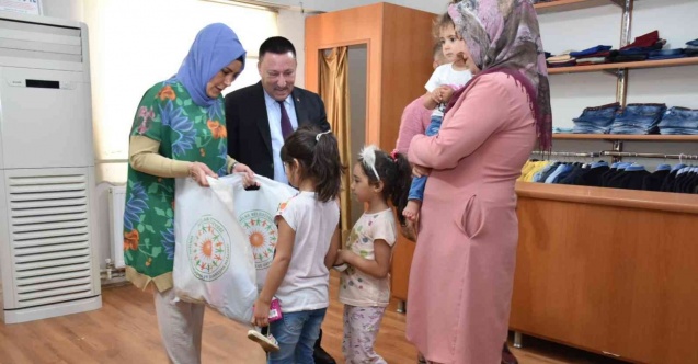 İhtiyaç sahibi çocukların bayramlığı Bağlar Belediyesinden