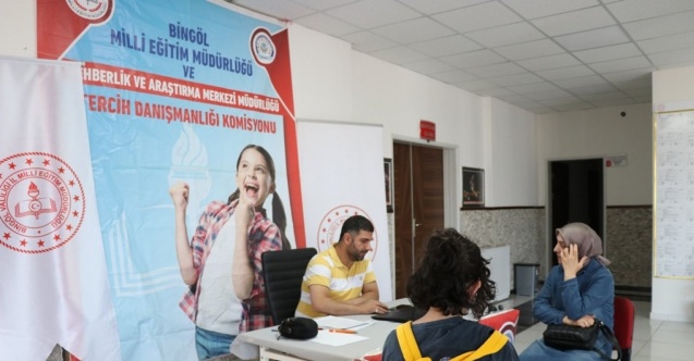 Bingöl’deki okullarda LGS tercih danışmanlık büroları kuruldu