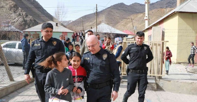 Başarılı Emniyet Müdür Yardımcısı Şimşek İzmir’e atandı