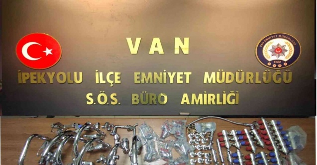 Van’da değişik suçlardan 19 kişi tutuklandı