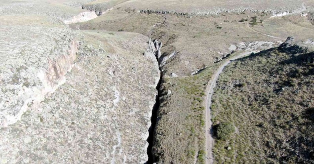 Bu kanyona giren 3 saatte çıkıyor