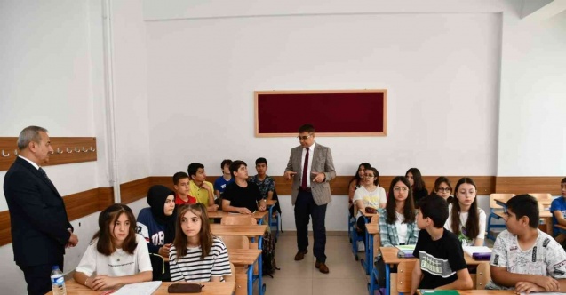 Öğrenciler 2022-2023 Eğitim Öğretim Yılı’na yaz kursları ile hazırlanıyor