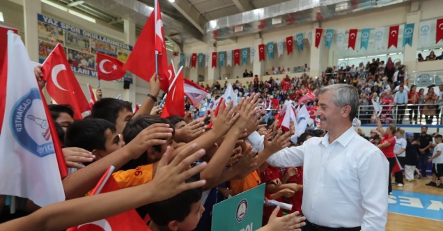 Yaz spor okullarından 19 bin 643 öğrenci sertifika aldı