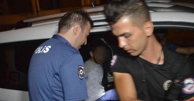 Uyuşturucuyla yakalanan 2 şahıs gözaltına alındı