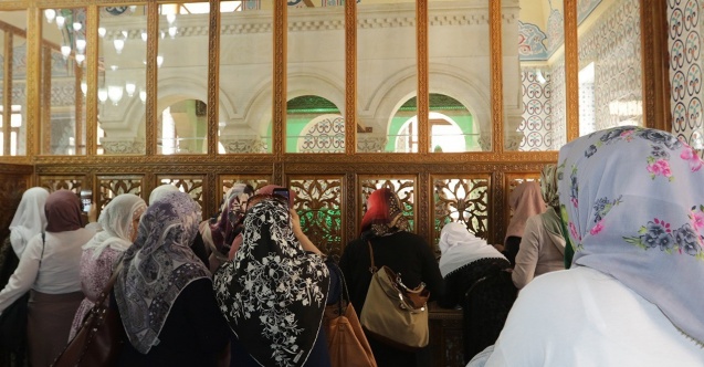 Van Büyükşehir Belediyesi 50 bin kadın gezisi hedefini aştı