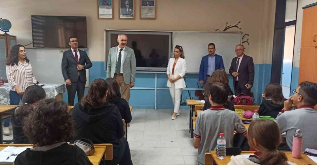 Milli Eğitim Müdürü Dikici Sarıgöl’de öğretmen ve öğrencilerle buluştu