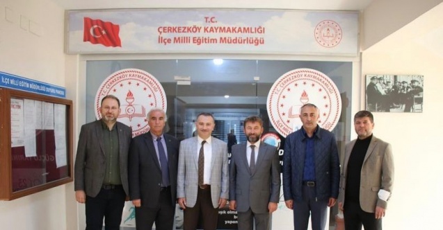 Bin 500 adet mont ihtiyaç sahibi öğrencilere dağıtılacak