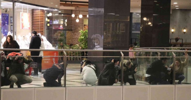 Telefonlara uyarı geldi, vatandaşlar ‘Çök-Kapan-Tutun’ yaptı