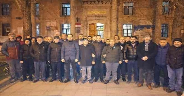 Ülkü Ocakları üyeleri yılın ilk sabah namazında buluştu