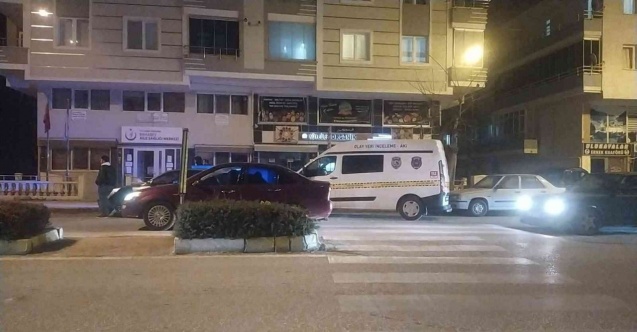 Aracında kalp krizi geçiren taksi şoförü hayatını kaybetti