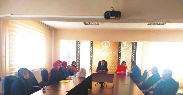 Anaokullarında görevlendirilecek öğretmenlerle oryantasyon ve istişare toplantısı