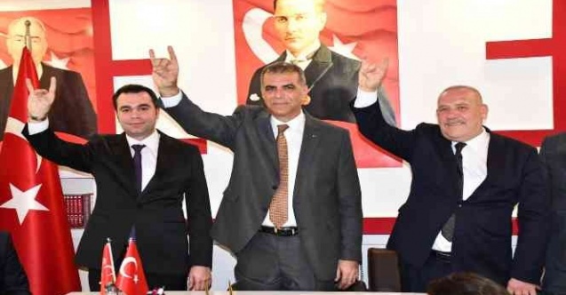 MHP Dörtyol’da görev değişimi