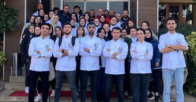 Gastronomi ve mutfak sanatları öğrencileri sektörü takip ediyor