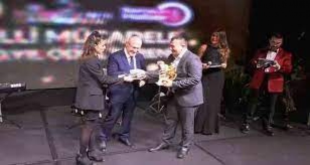 Cumhuriyet’in 100. yıl ödülleri sahiplerini buldu