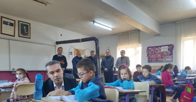 Kaymakam Çiçek: ”Bütün okullarımızda eğitimle ilgili her türlü desteği vermeye hazırız”
