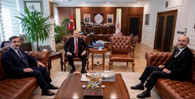 Türkiye Kamu-Sen, Bakan Bilgin'den 'seyyanen zam' talep etti