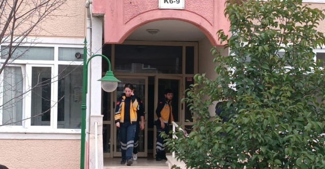 Yalnız yaşayan yaşlı adam evinde ölü bulundu