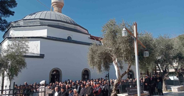 Depremde hayatını kaybedenler için Muğla’da gıyabi cenaze namazı kılındı
