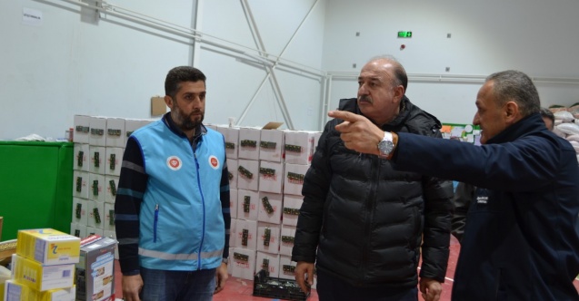 DİYANET PERSONELİ DEPREMİN YARALARINI SARIYOR