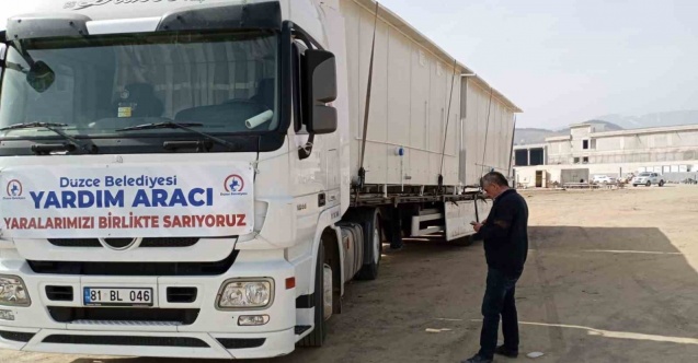 Deprem bölgelerine yardımlar sürüyor