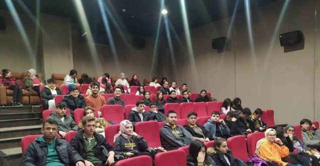 Siirt’te özel misafirler sinema keyfi yaşadı