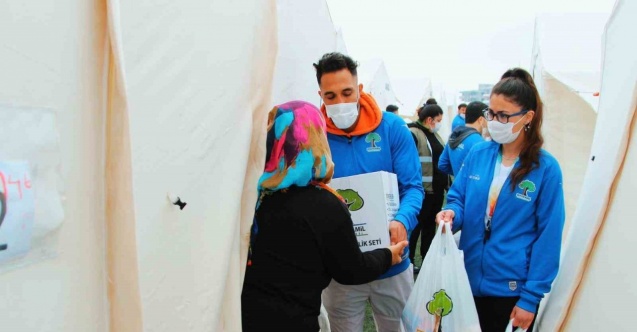 Şehitkamil’den afetzedelere tam destek
