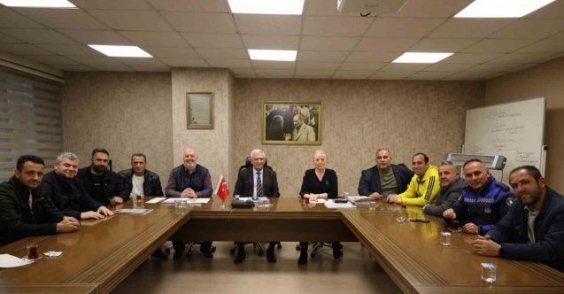 İzmit Belediyesi’nde en düşük işçi maaşı 16 bin 800 lira oldu