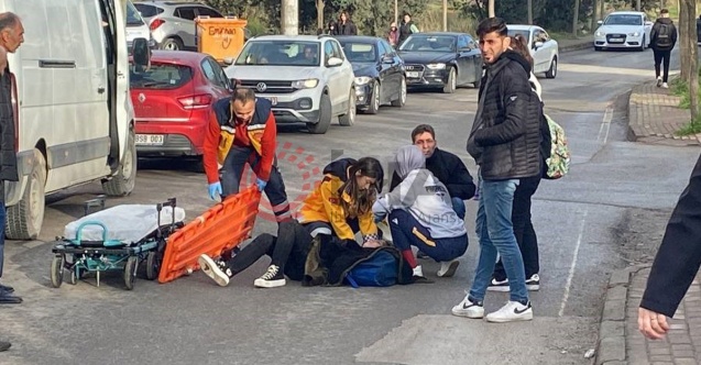 Okula giden lise öğrencisine otomobil çarptı