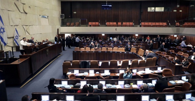 İsrail'i karıştıran yargı reformu ertelendi