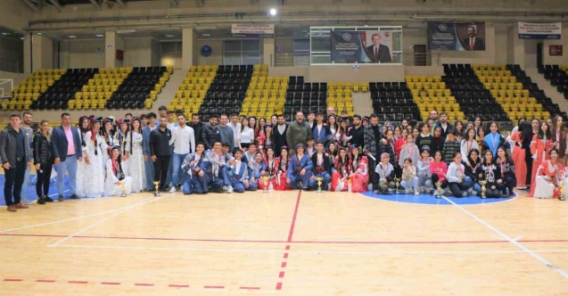 Siirt’te okul sporları halk oyunları müsabakaları sona erdi