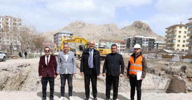 İpekyolu Kaymakamlık binası inşaatı başladı