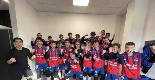 Erkiletspor farklı başladı