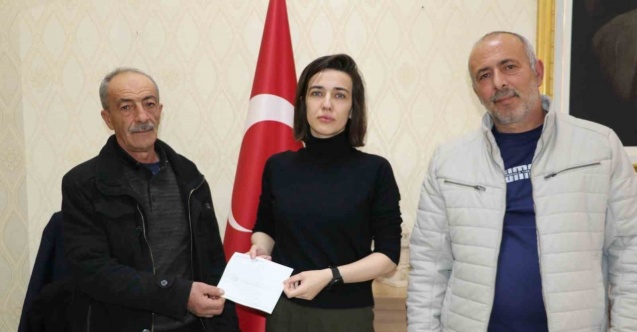 Taht köyünden deprem bölgesine nakdi yardım