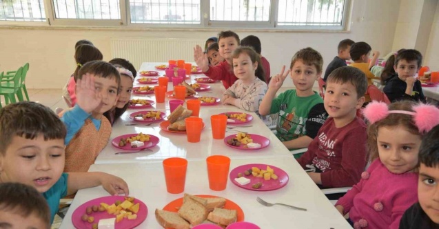 Okul öncesinde ücretsiz yemek uygulaması veli ve öğrencileri memnun etti
