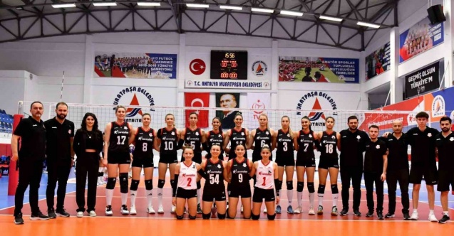 Muratpaşa Belediyespor, Sultanlar Ligi için sahaya çıkıyor