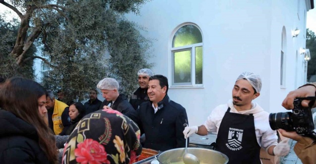 Belediye iftar programları devam ediyor