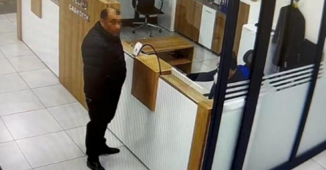 ‘Paravan operasyonu' ile 157 milyon 816 bin lira vurgun yapan çete çökertildi