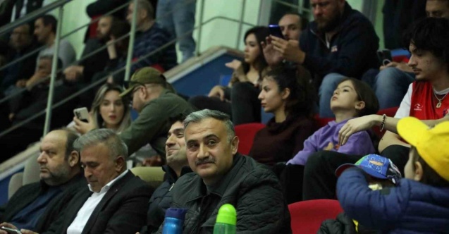 Başkan Mehmet Cabbar: “Efeler Ligi’nde önemli tecrübeler kazandık”