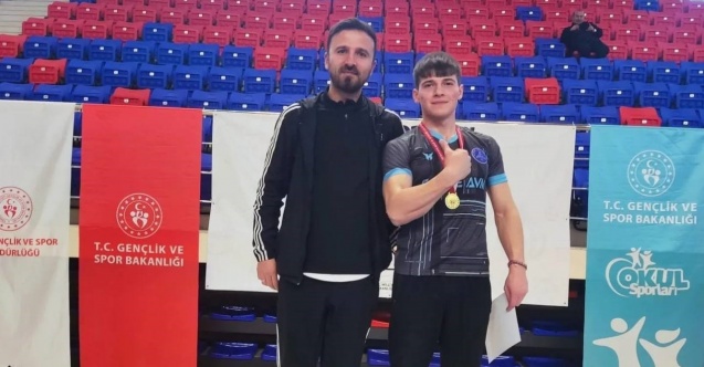 Türkiye bilek güreşi şampiyonu Bayburt’tan