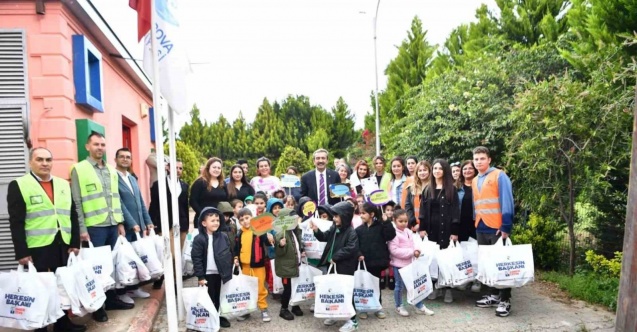 Çukurovalı çocuklar, Hatay’daki depremzede arkadaşlarına oyuncak gönderdi