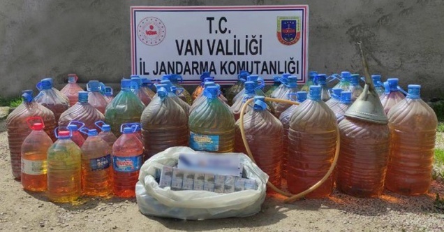 Van’da kaçak akaryakıt ve sigara ele geçirildi