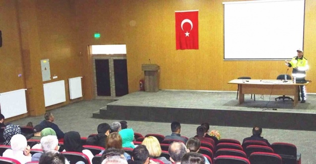 Hisarcık’ta öğretmenlere güvenli araç kullanımı semineri