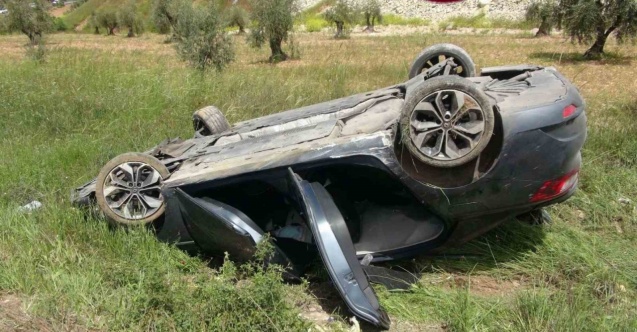 Kontrolden çıkan araba devrildi: 1 yaralı