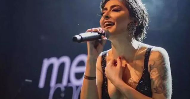 Melek Mosso yaşadığı zor yılları böyle anlattı