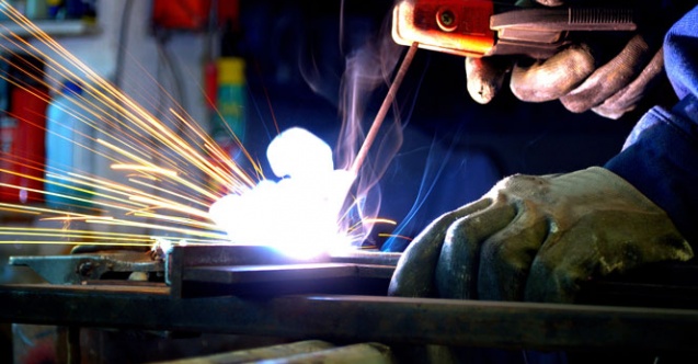 Kamu işçilerine zam haricinde başka hangi haklar verildi?